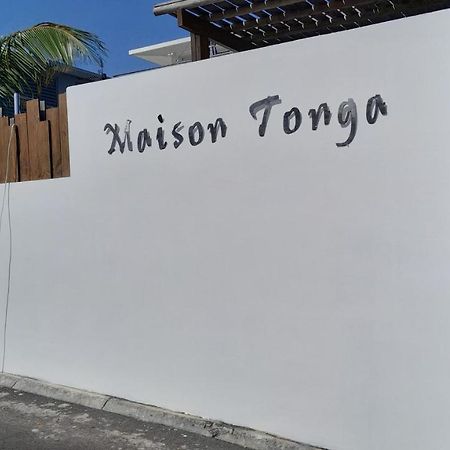 Maison Tonga Piscine /Jacuzzi Chambre De Luxe 圣皮埃尔 外观 照片